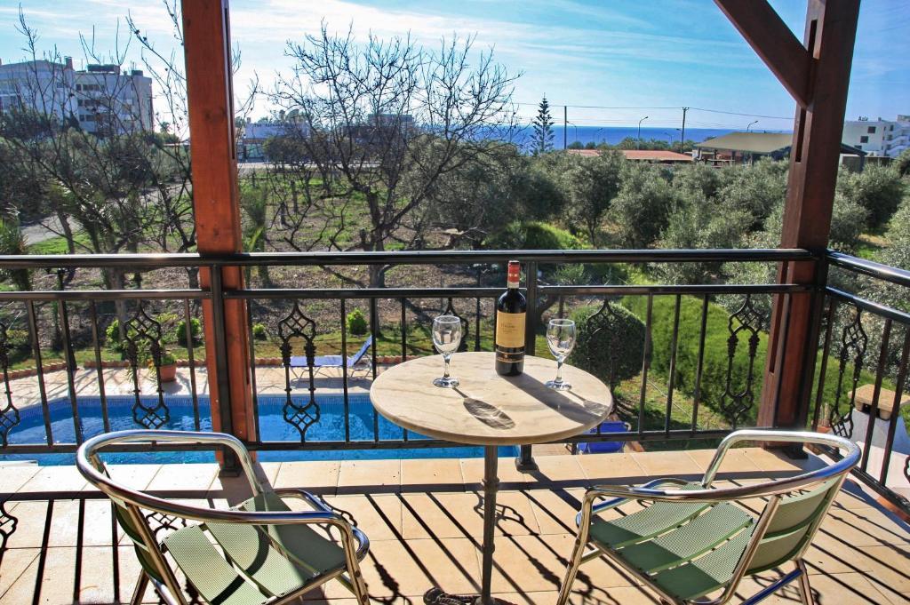 Villa Paradise Пафос Екстер'єр фото