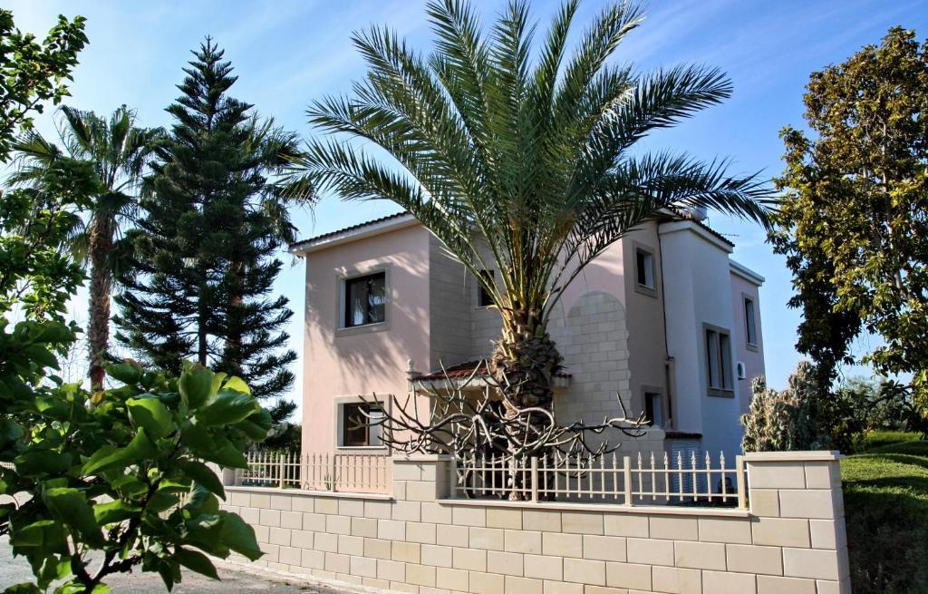 Villa Paradise Пафос Екстер'єр фото